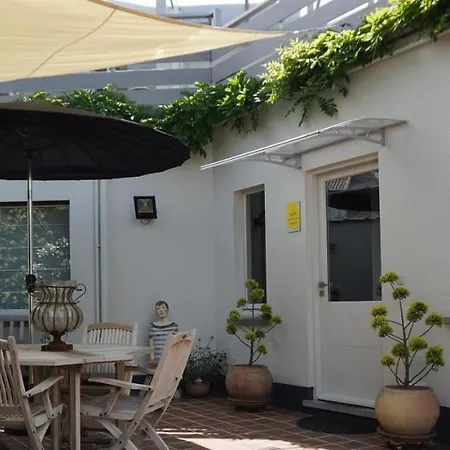 Bed 'N Blues **** Villa Halen Exterior photo